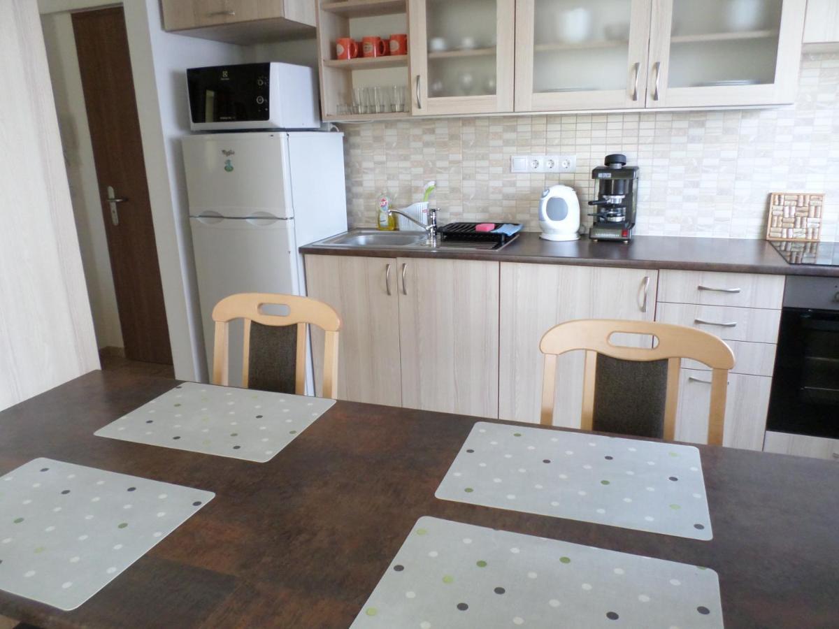 Veszprém Lakoparki Apartman מראה חיצוני תמונה