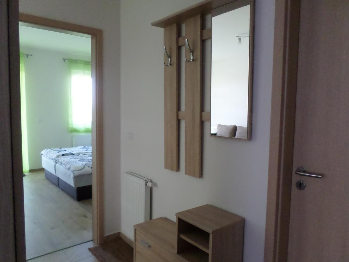 Veszprém Lakoparki Apartman מראה חיצוני תמונה