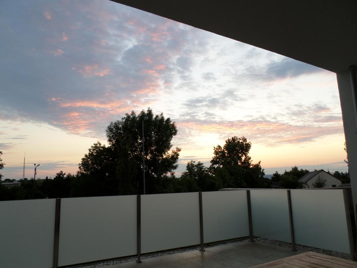 Veszprém Lakoparki Apartman מראה חיצוני תמונה