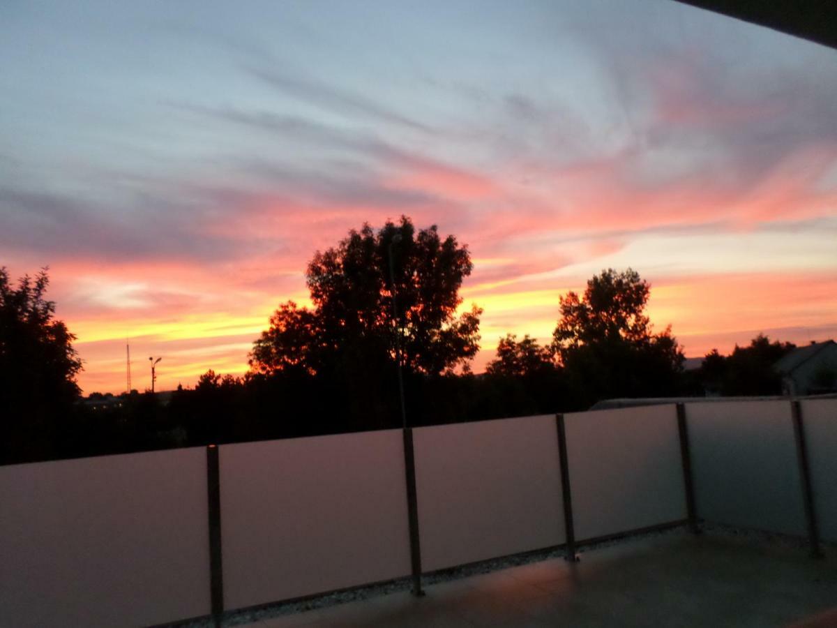 Veszprém Lakoparki Apartman מראה חיצוני תמונה