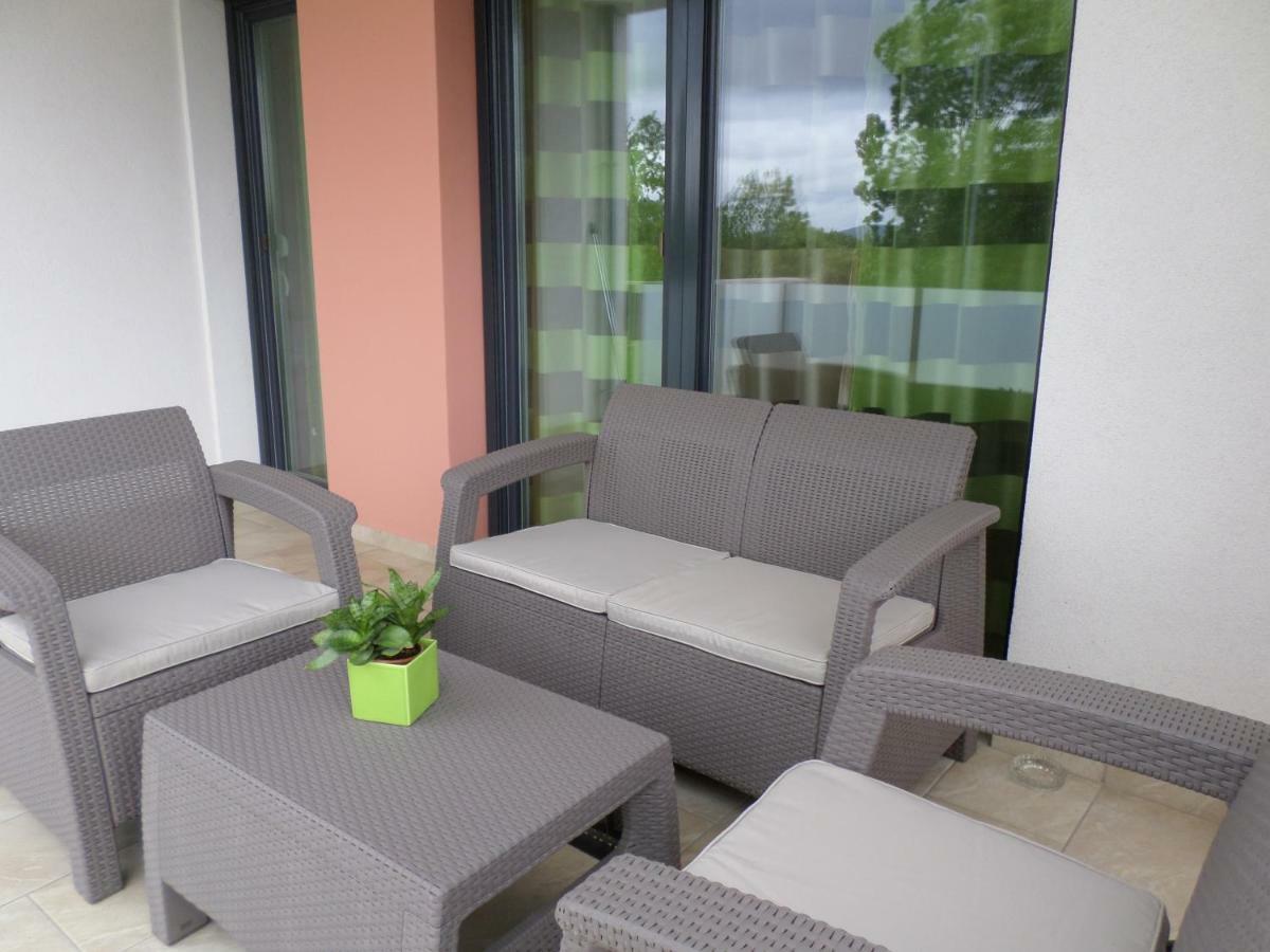 Veszprém Lakoparki Apartman מראה חיצוני תמונה